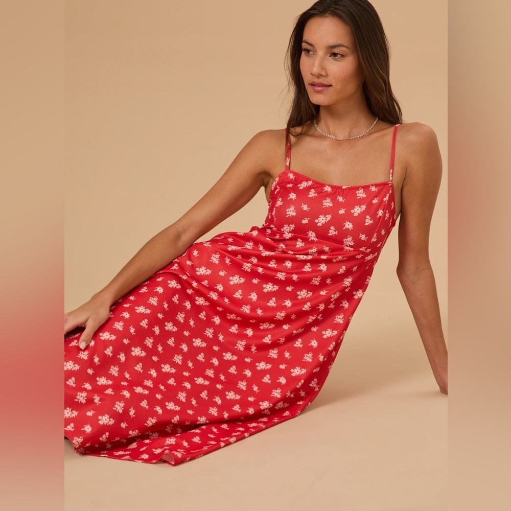 New with tags altard state poppy floral midi dress - Picture 3 of 4